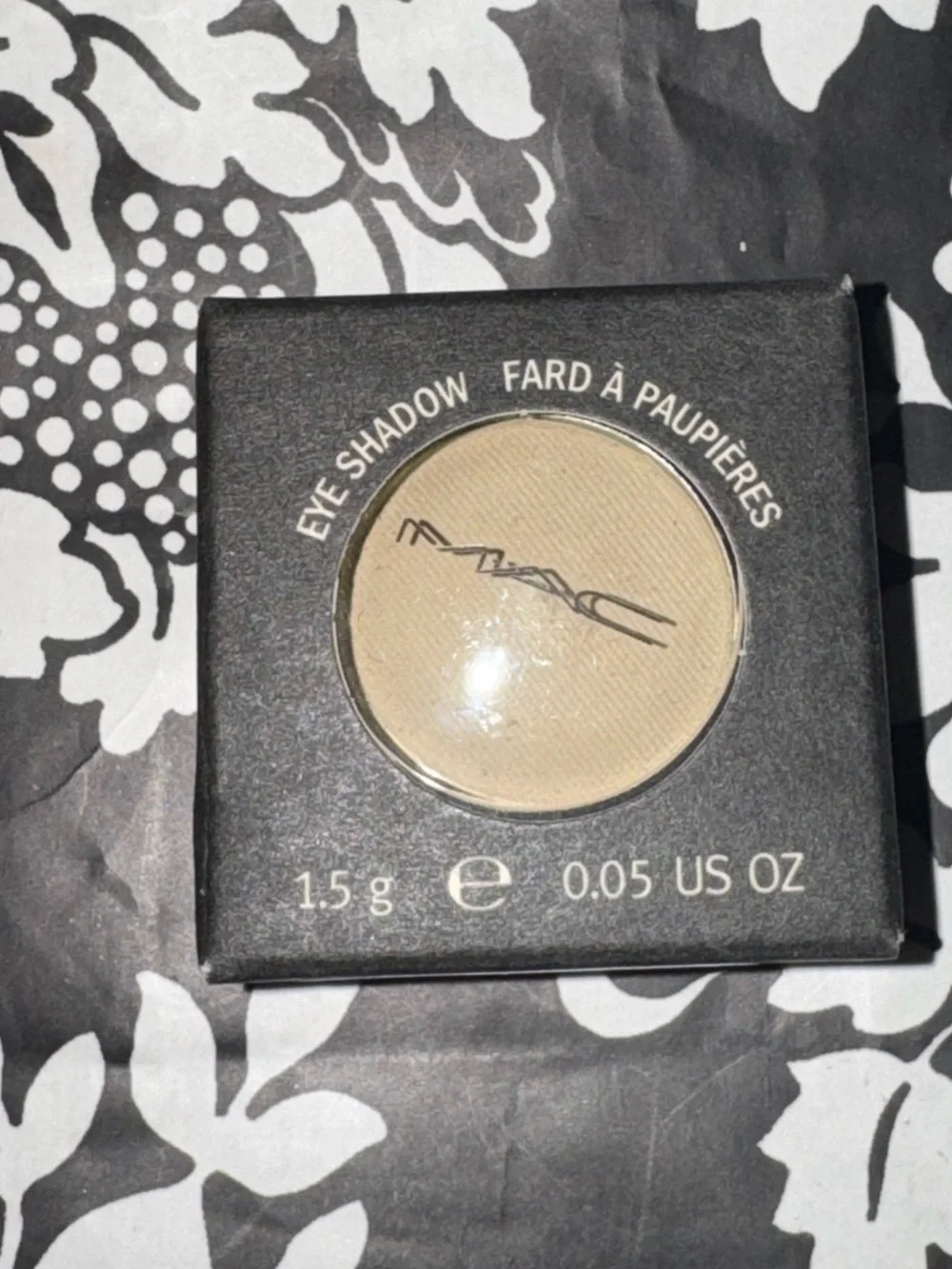 MAC Cosmetics brand new